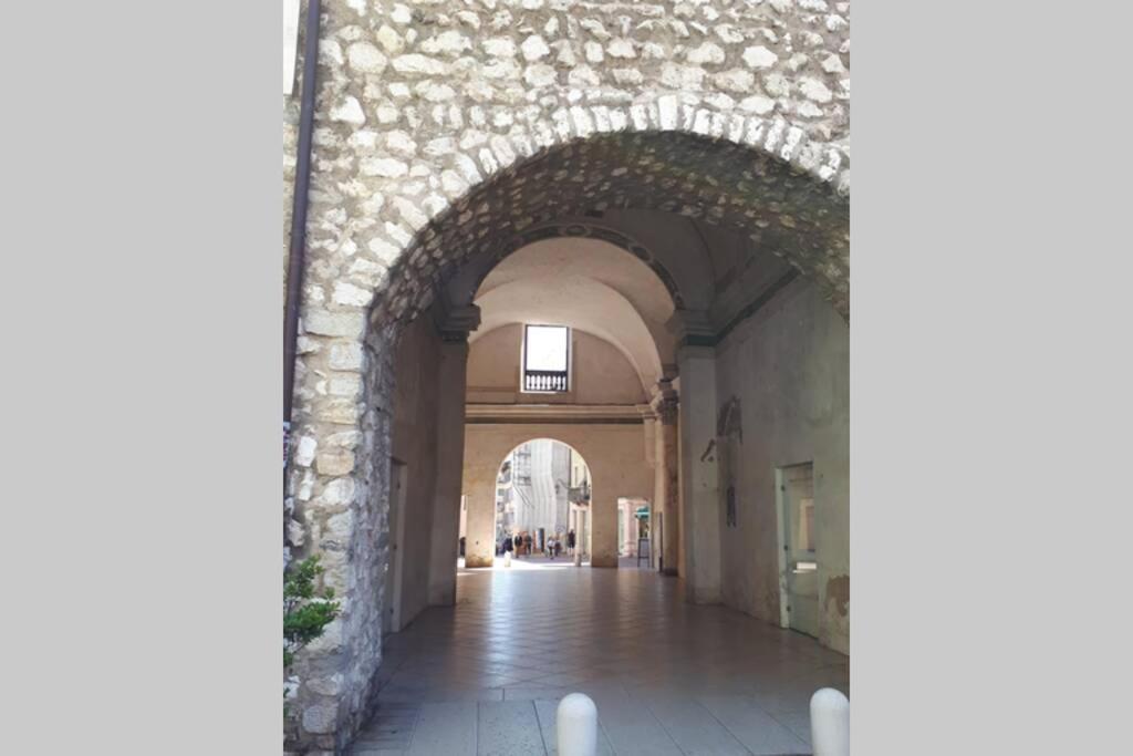 Schoenes Altstadt-Apartment "Dolce Vita" Inkl Parkplatz Riva del Garda Ngoại thất bức ảnh